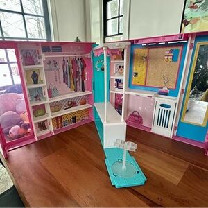 Barbie Dream Closet